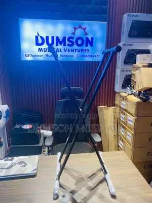 Strong Professional Keyboard Stand