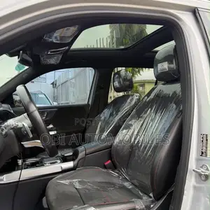 Mercedes-Benz GLB-Class 2020 Silver