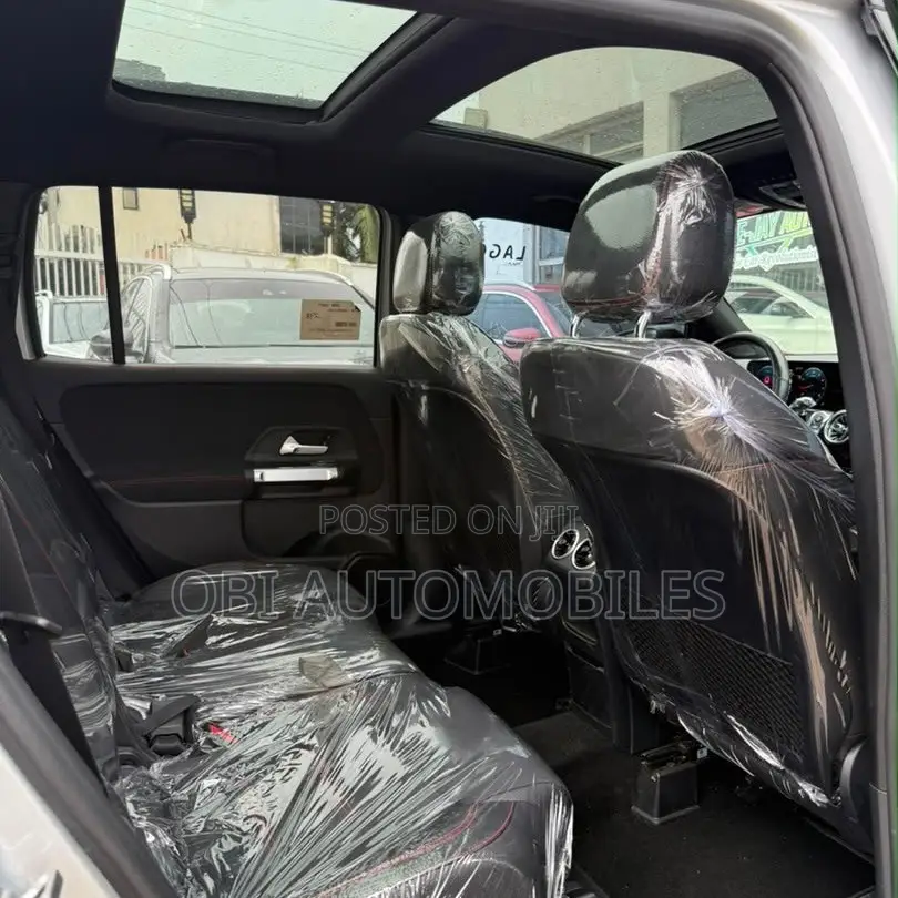 Mercedes-Benz GLB-Class 2020 Silver