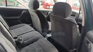 Volkswagen Golf 1999 Green