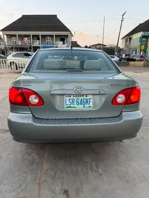 Toyota Corolla 2004 Green