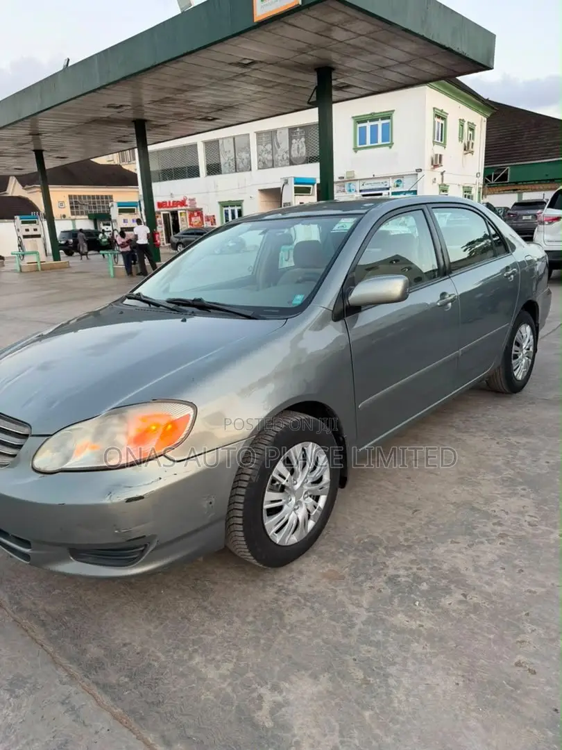 Toyota Corolla 2004 Green