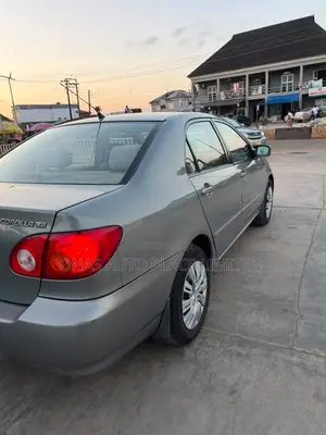 Toyota Corolla 2004 Green