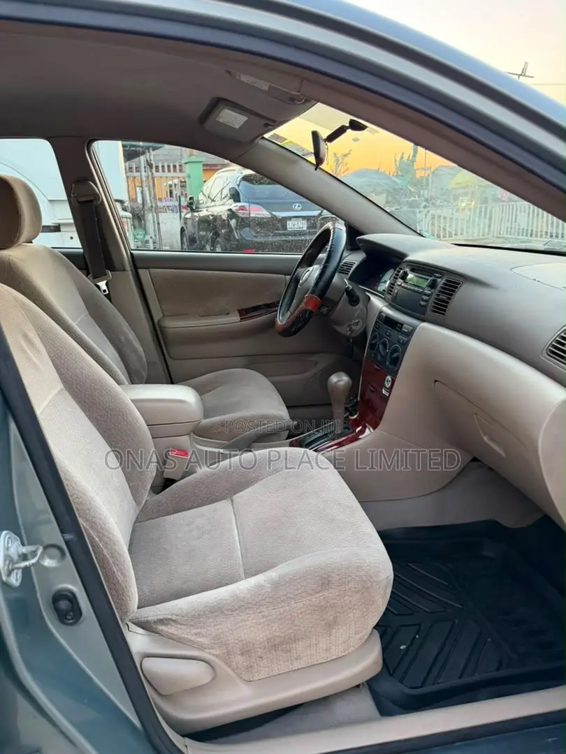 Toyota Corolla 2004 Green