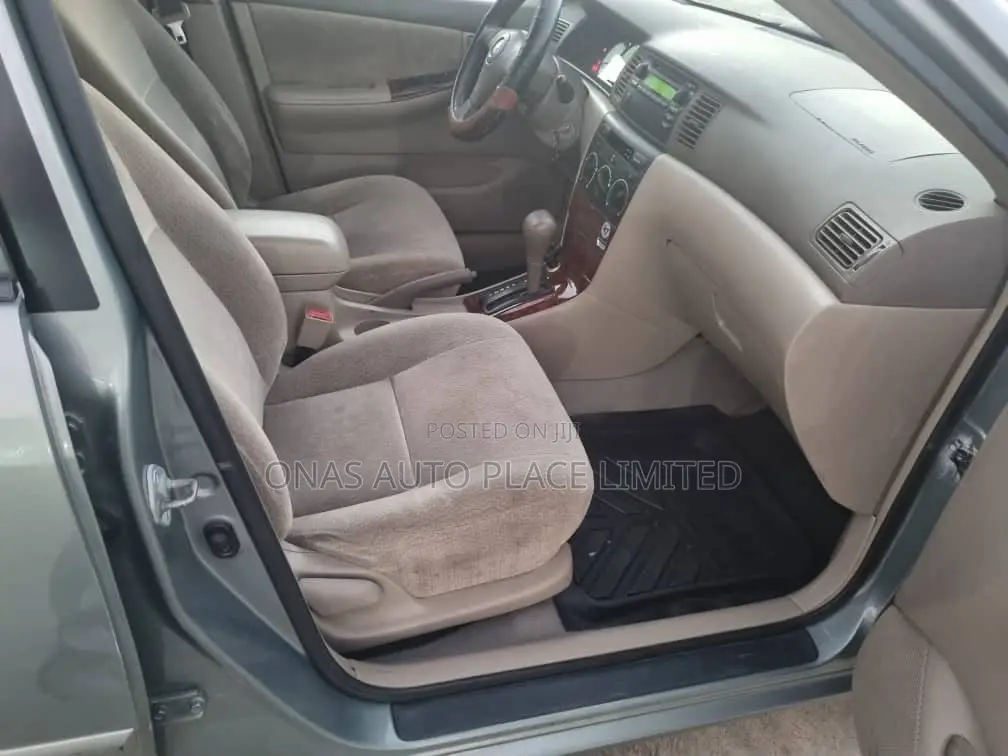 Toyota Corolla 2004 Green