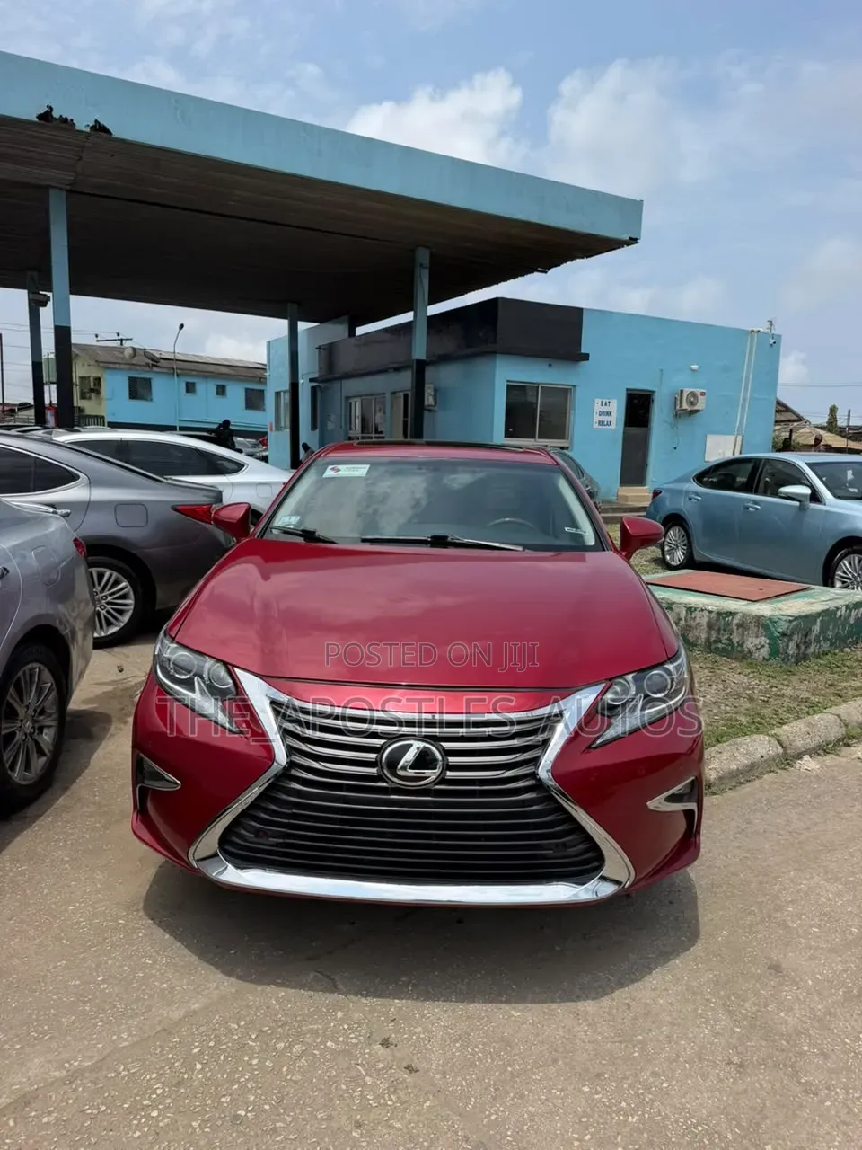Lexus ES 2015 Red