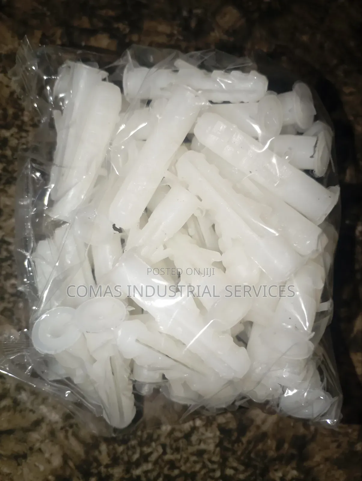 10mm Fisher Peg Wall Plug - Strong and Durable