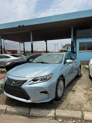Lexus ES 2014 Blue