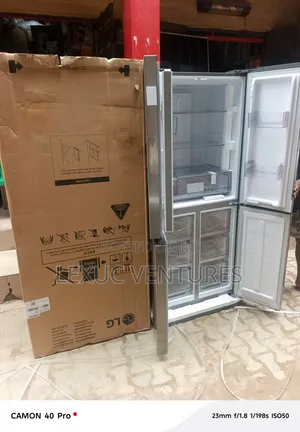 LG Side by Side Four Doors Refrigerator Floor Standing LG Inverter