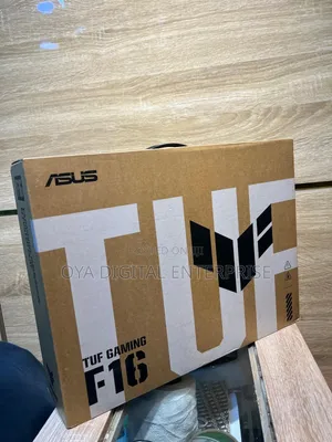 Laptop Asus TUF Gaming F16 32GB Intel Core i7 SSD 1T