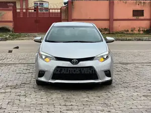 Toyota Corolla 2016 Silver