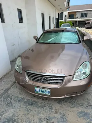 Lexus SC 2005 Gold