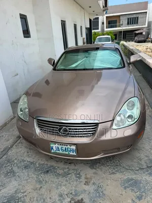 Lexus SC 2005 Gold