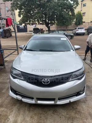 Toyota Camry 2013 Gray