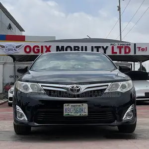 Toyota Camry 2012 Black
