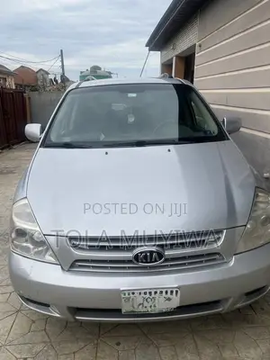 Kia Sedona 2009 Silver