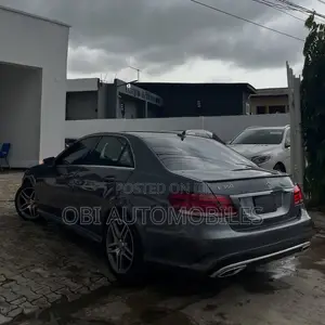 Mercedes-Benz E350 2016 Gray