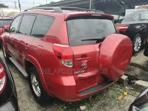 Toyota RAV4 2008 Red