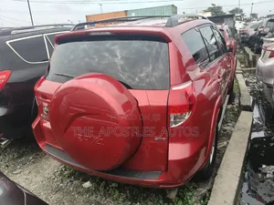 Toyota RAV4 2008 Red