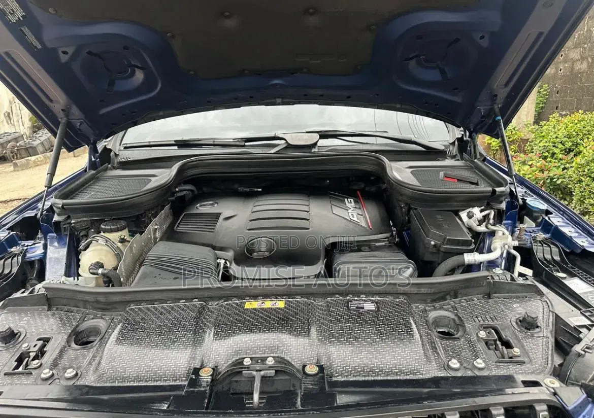 Mercedes-Benz GLE-Class 2021 Blue