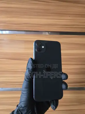Apple iPhone 11 64 GB Black
