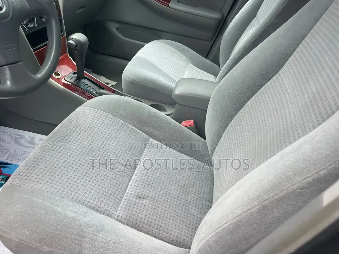 Toyota Corolla 2007 Silver