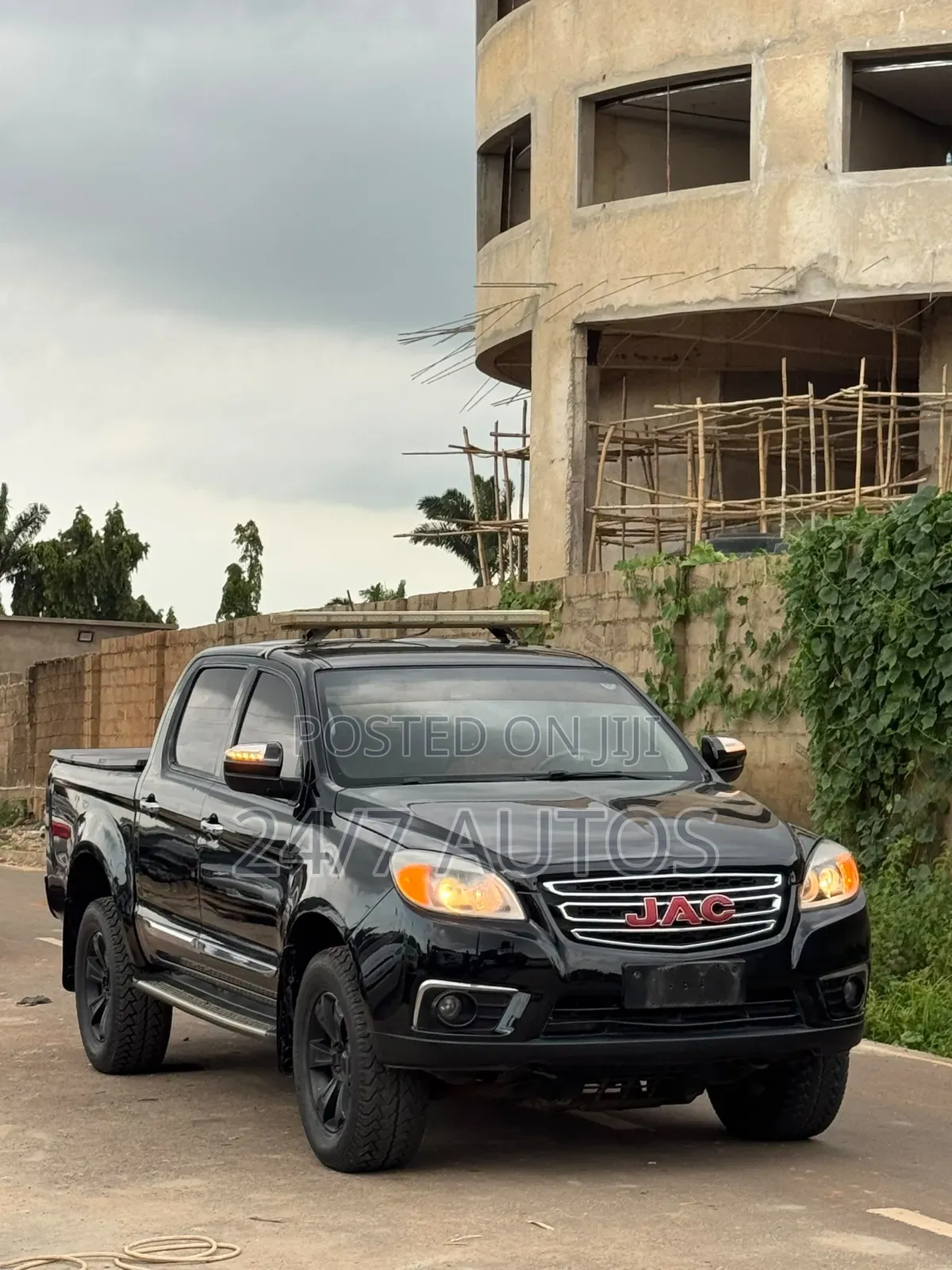 JAC T6 2015 Black