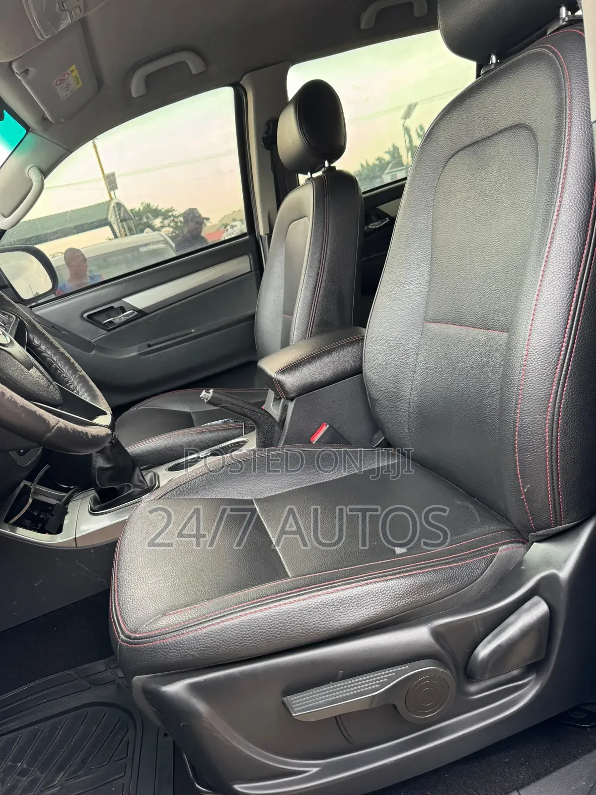 JAC T6 2015 Black