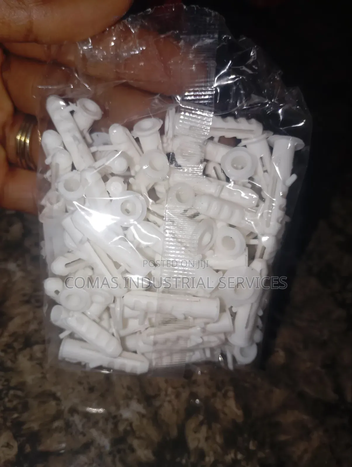6mm Fisher Peg Wall. Plug - Strong and Durable