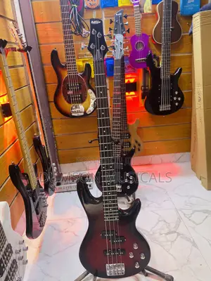 Ibanez 4 Strings Guitar
