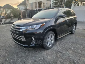 Toyota Highlander Limited Platinum 4dr SUV AWD (3.5L 6cyl 6A) 2014