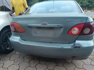 Toyota Corolla LE 2005 Blue