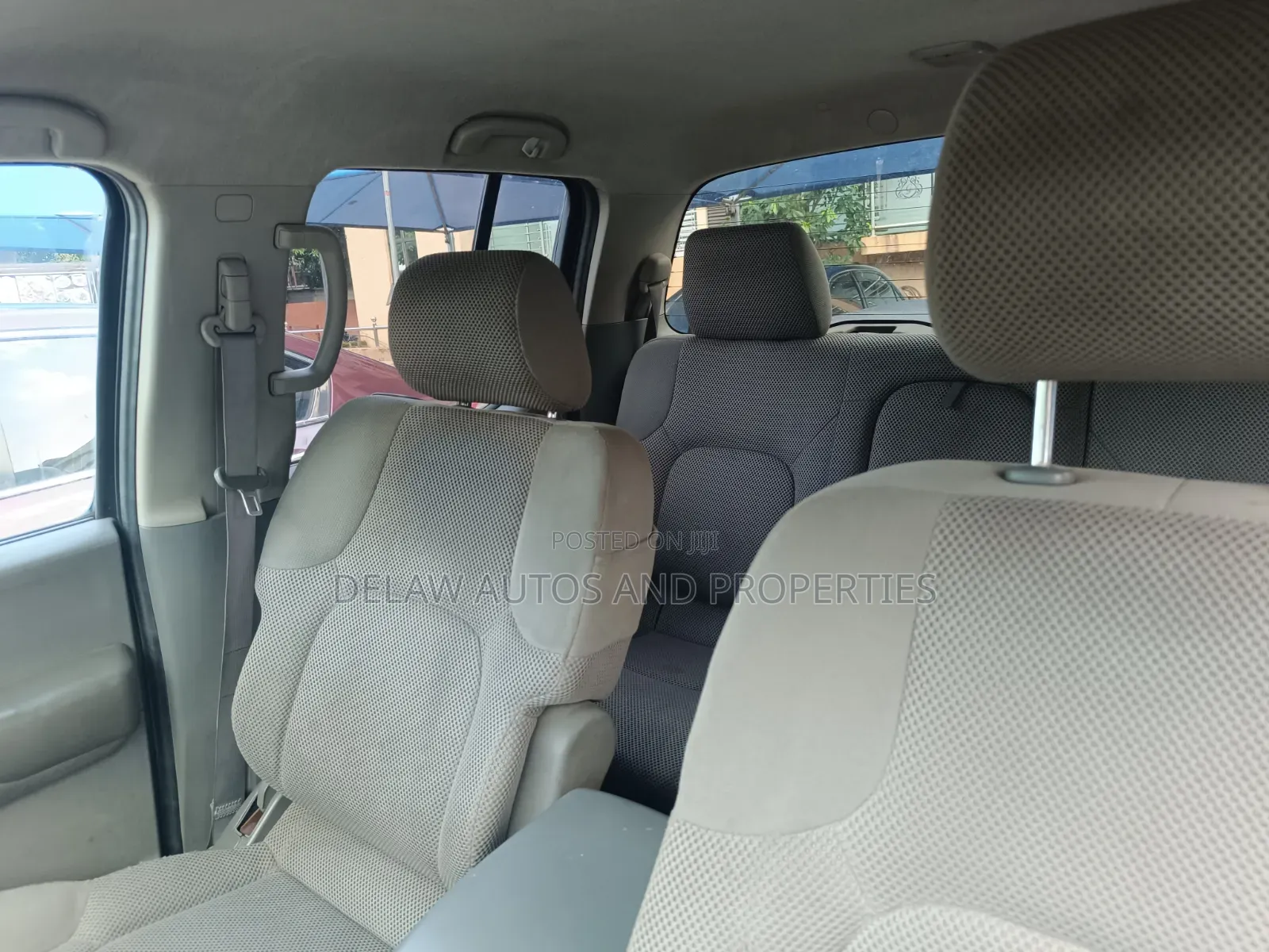 Nissan Frontier 2016 Gray