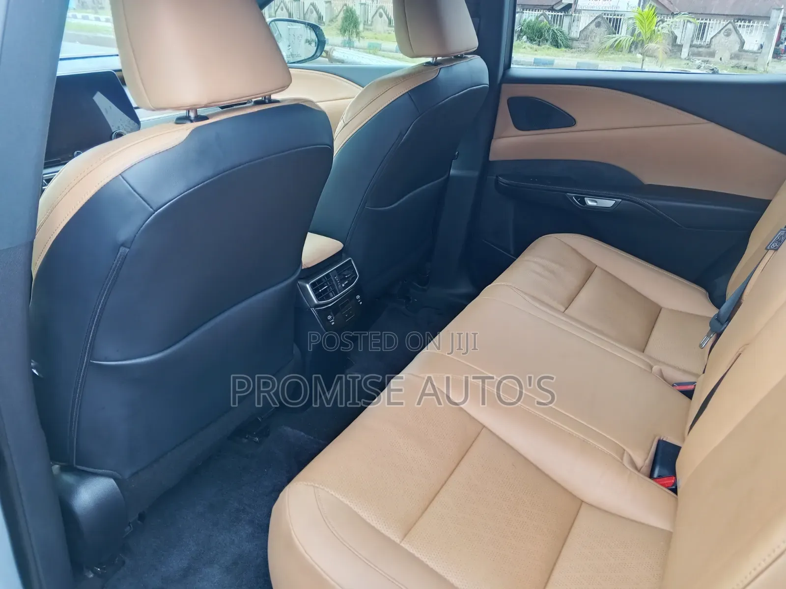 Lexus RX 2024