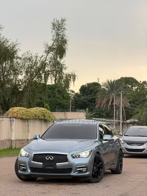 Infiniti Q50 2016 Blue