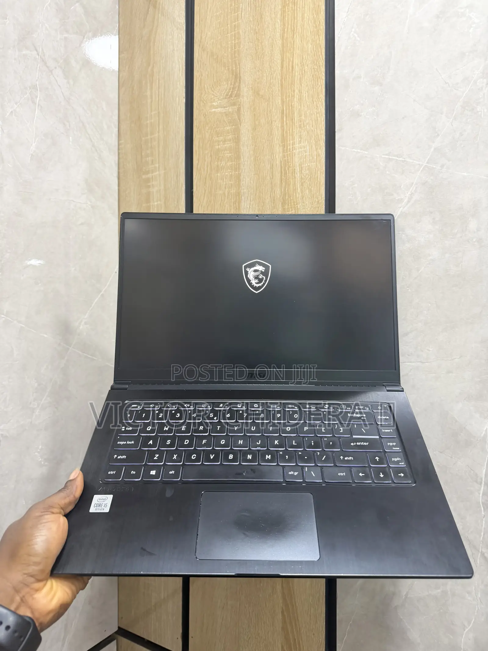 Laptop MSI Modern 14 8GB Intel Core i5 SSD 256GB