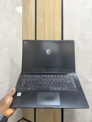 Laptop MSI Modern 14 8GB Intel Core i5 SSD 256GB