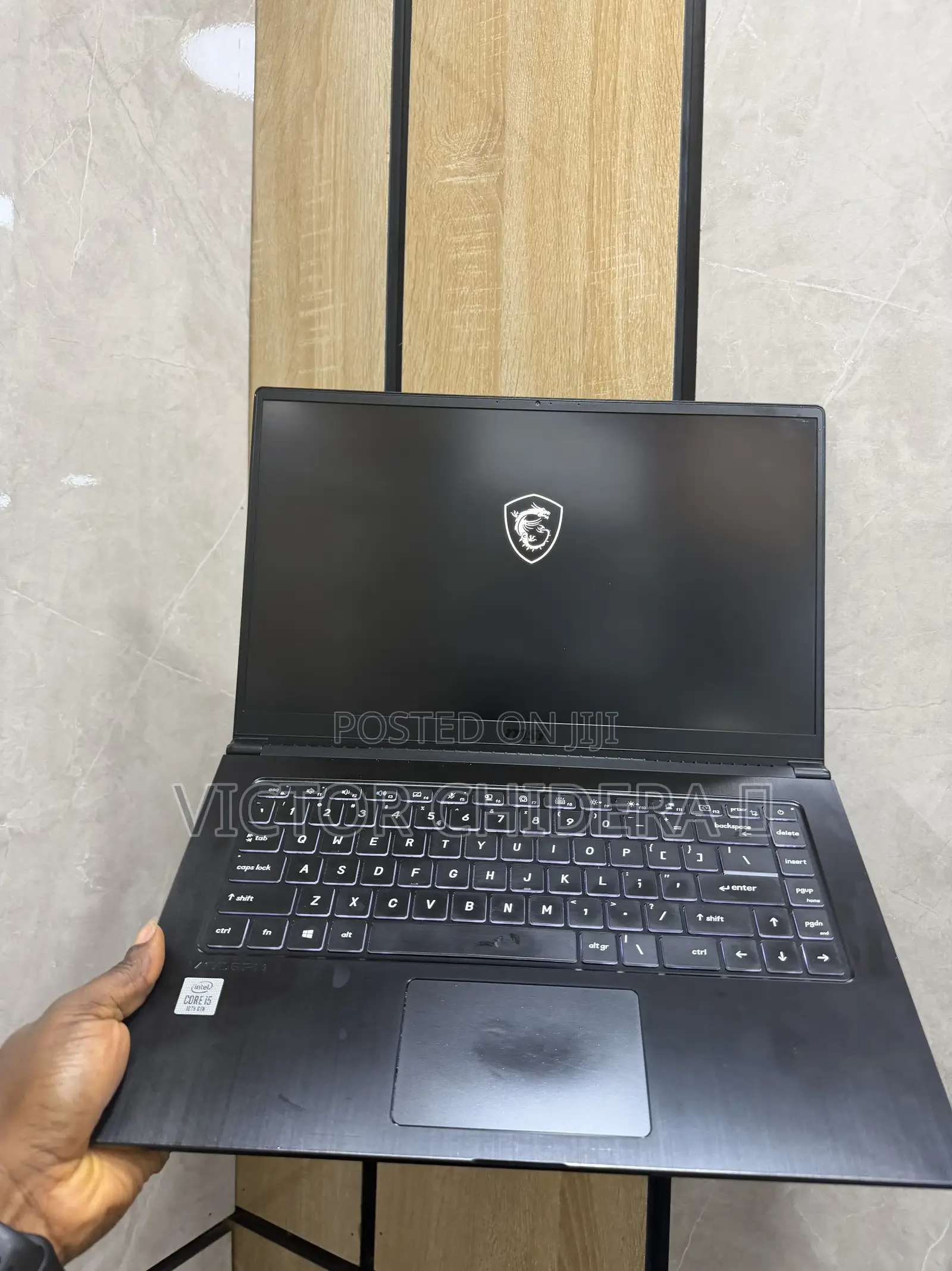 Laptop MSI Modern 14 8GB Intel Core i5 SSD 256GB