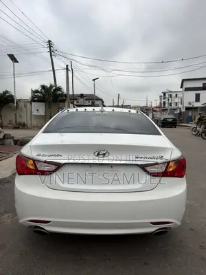 Hyundai Sonata 2012 White