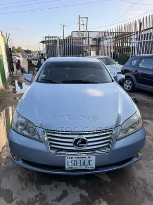Lexus ES 350 2011 Blue