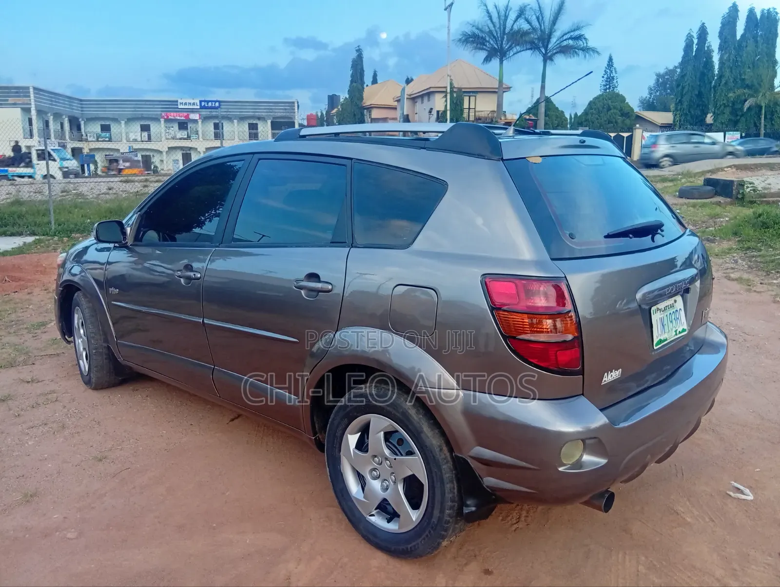 Pontiac Vibe Automatic 2004 Gray