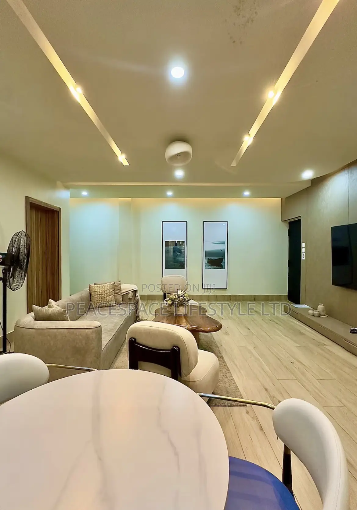 Luxurious 3 Bedroom Lekki With Swimming Pool
