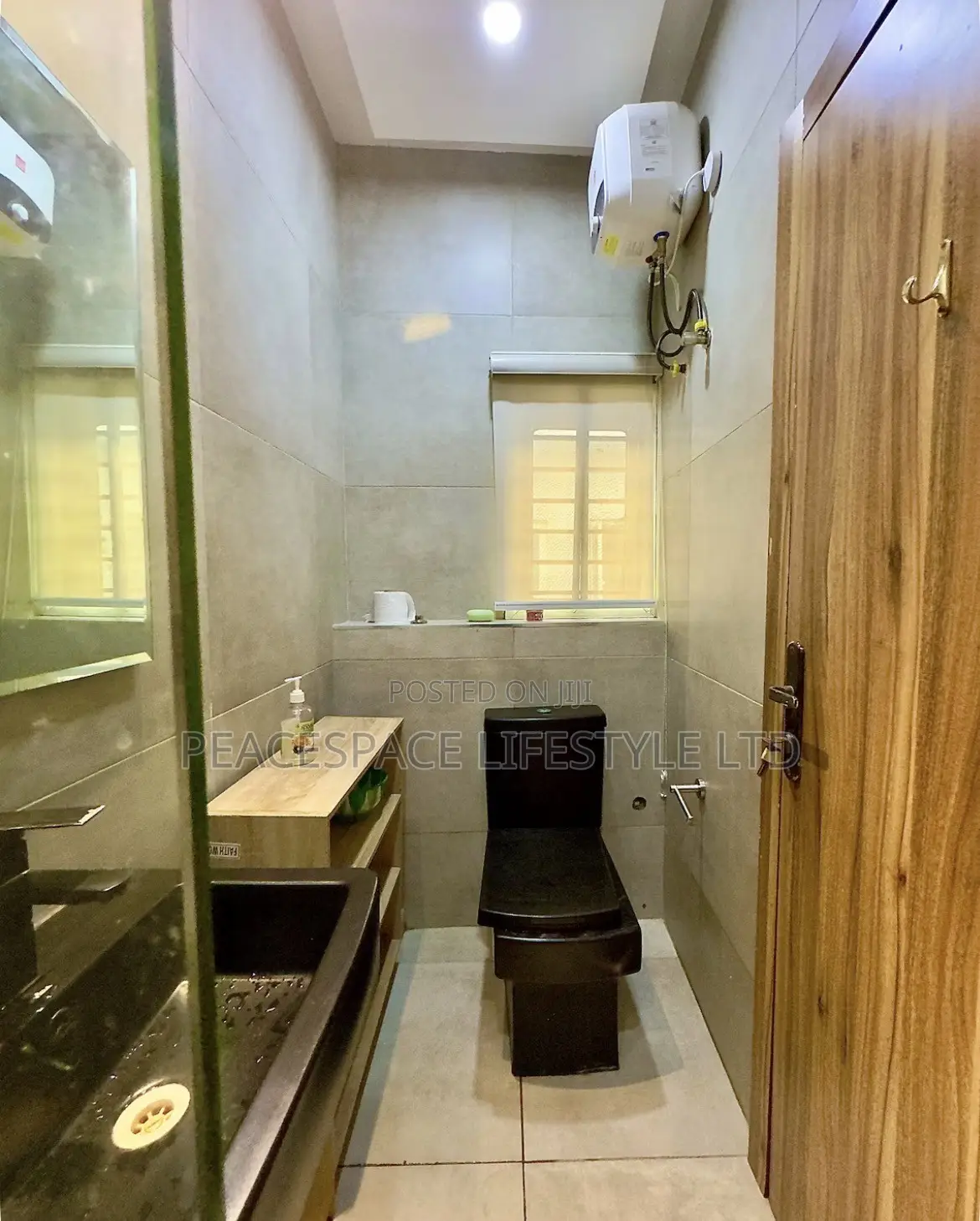 Luxurious 3 Bedroom Lekki With Swimming Pool