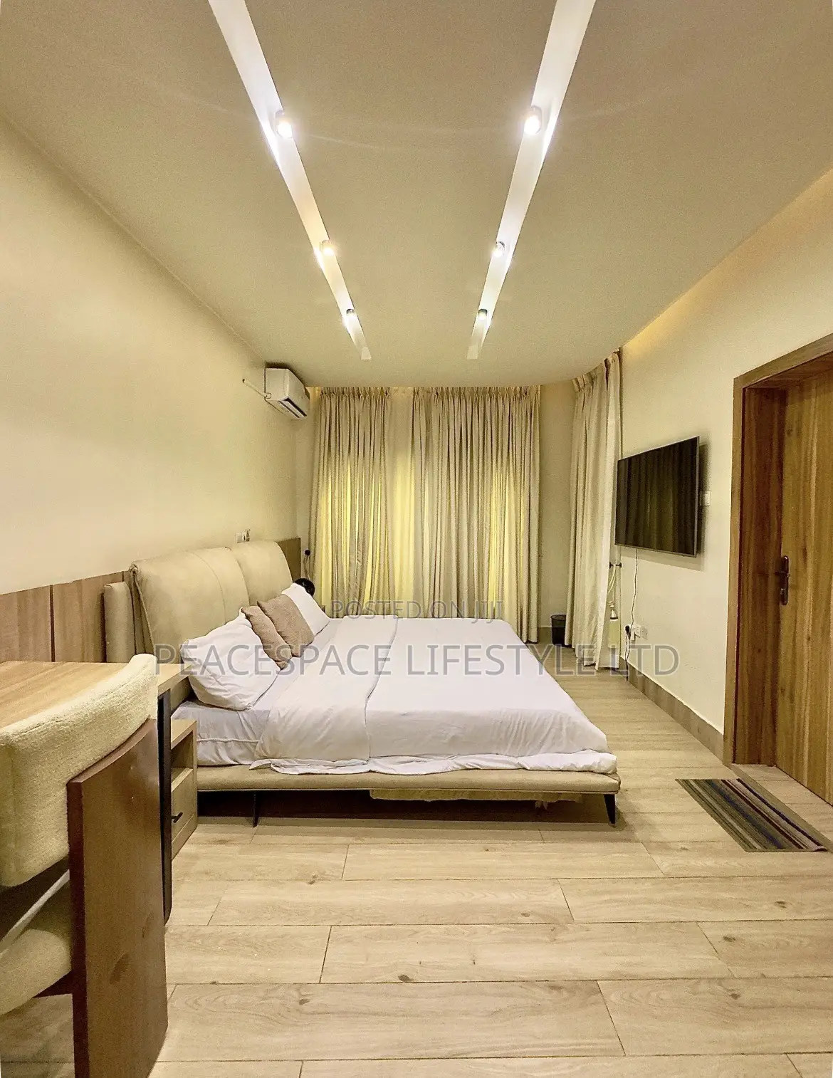 Luxurious 3 Bedroom Lekki With Swimming Pool