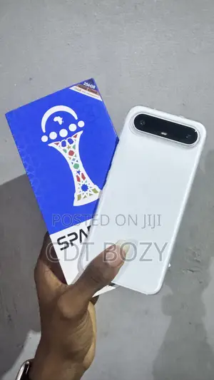 Tecno Spark Slim 256 GB White