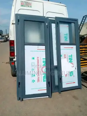 Aluminium Hinge Door