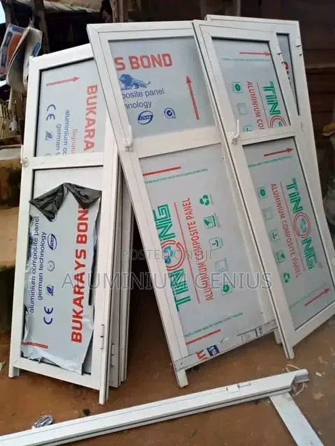 Aluminium Hinge Door