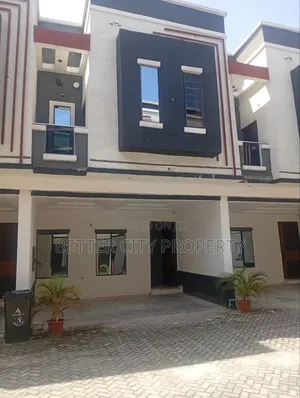 2bdrm Duplex in In Secured Estate At, Chevron for sale