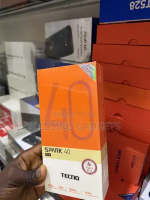 New Tecno Spark 40 Pro 256 GB
