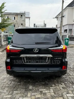 Lexus LX 2018 Black